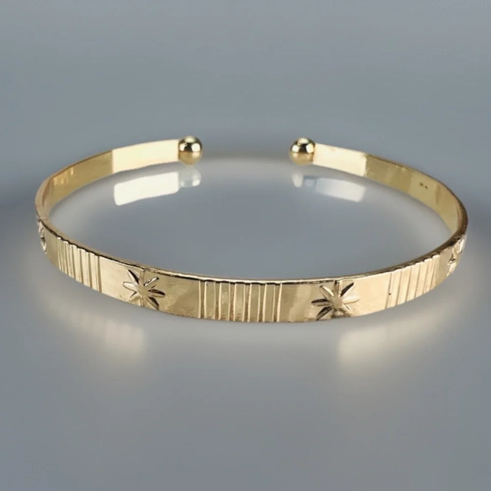 Goldtone Star Bangle Stackable Cuff Bracelet